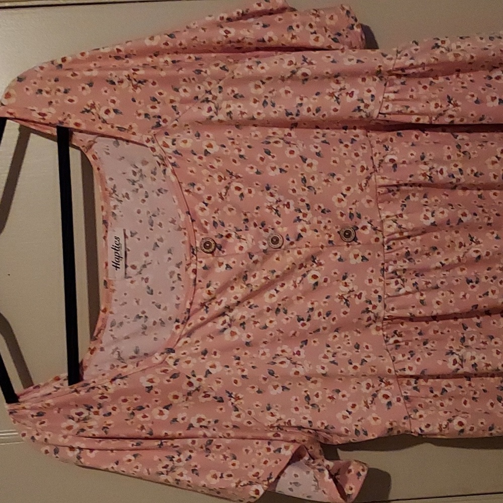 Dress - Picture 2 of 2